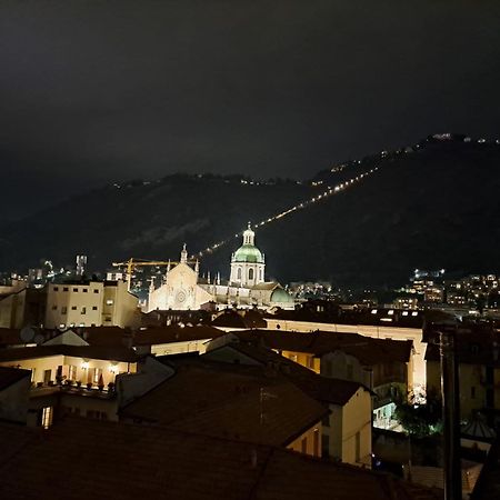 Bonanomi Como By Quokka 360 - Terrace Duomo View エクステリア 写真